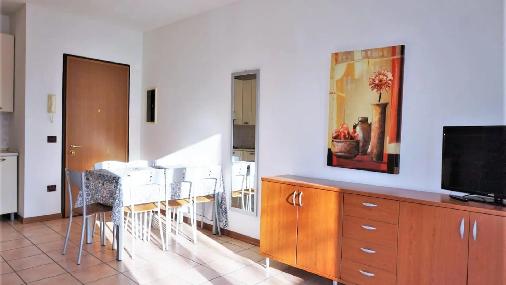 Spacious Apartment In Caorle With Shared Pool La Fagiana 0*,  İtalya