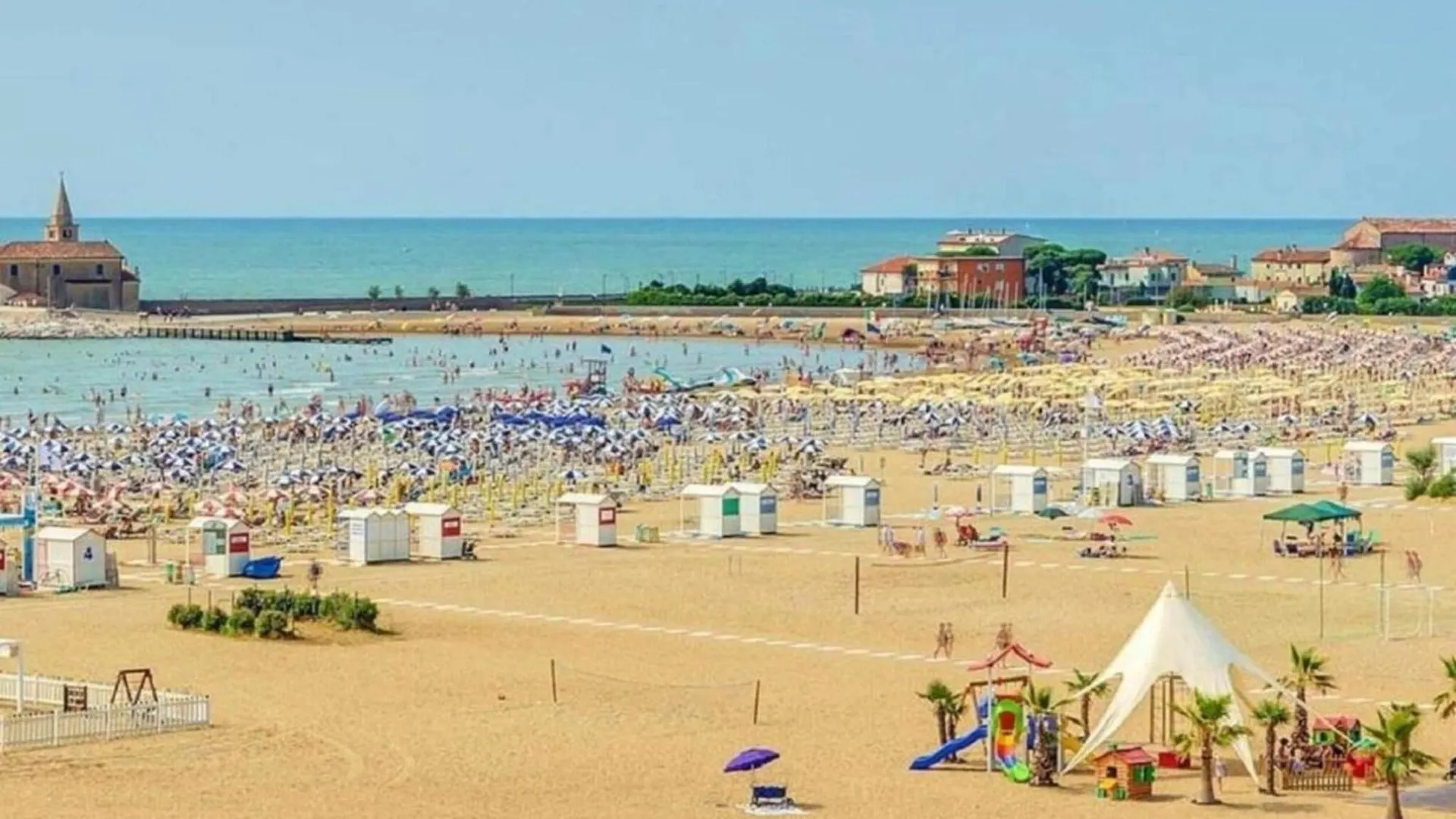 Spacious Apartment In Caorle With Shared Pool La Fagiana