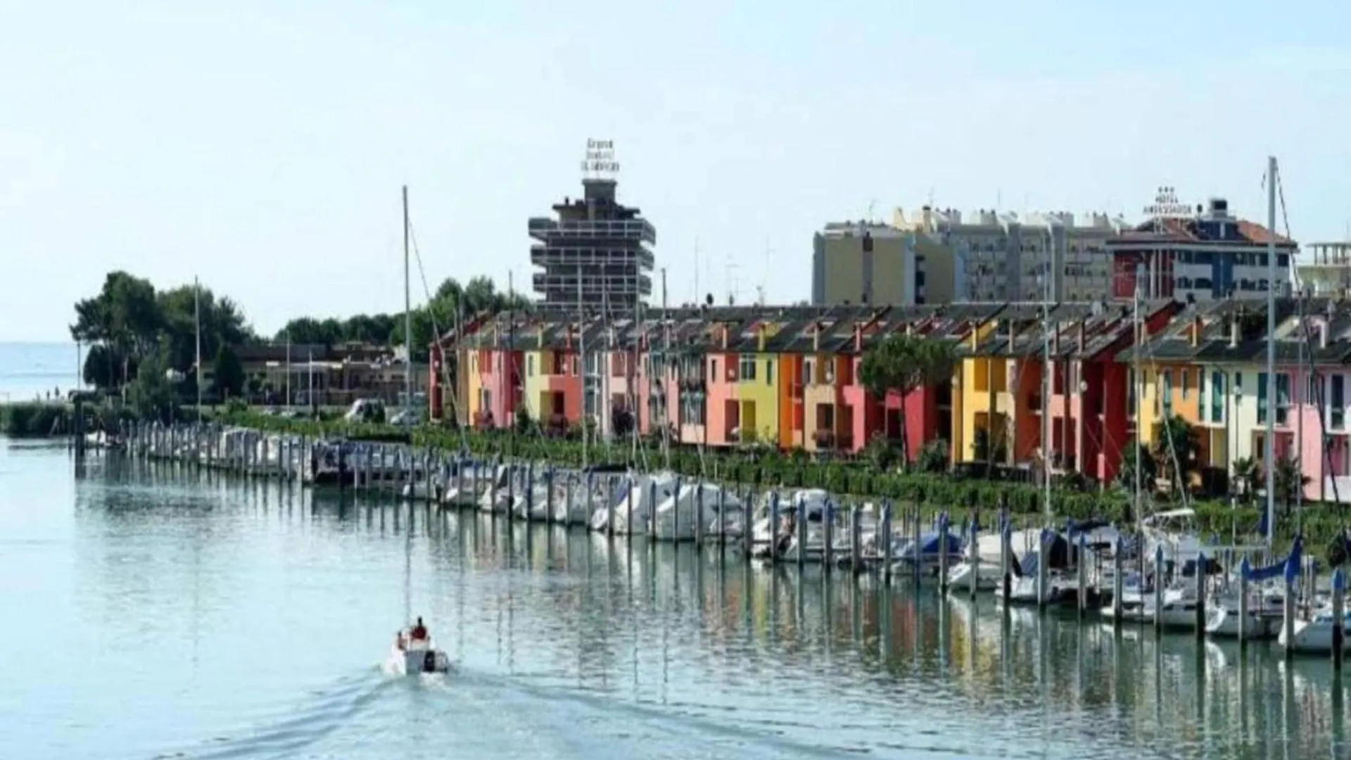 Spacious Apartment In Caorle With Shared Pool La Fagiana