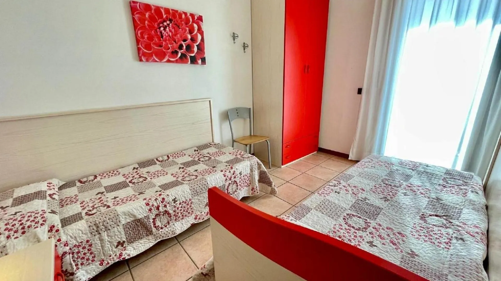 Spacious Apartment In Caorle With Shared Pool La Fagiana 0*,  İtalya