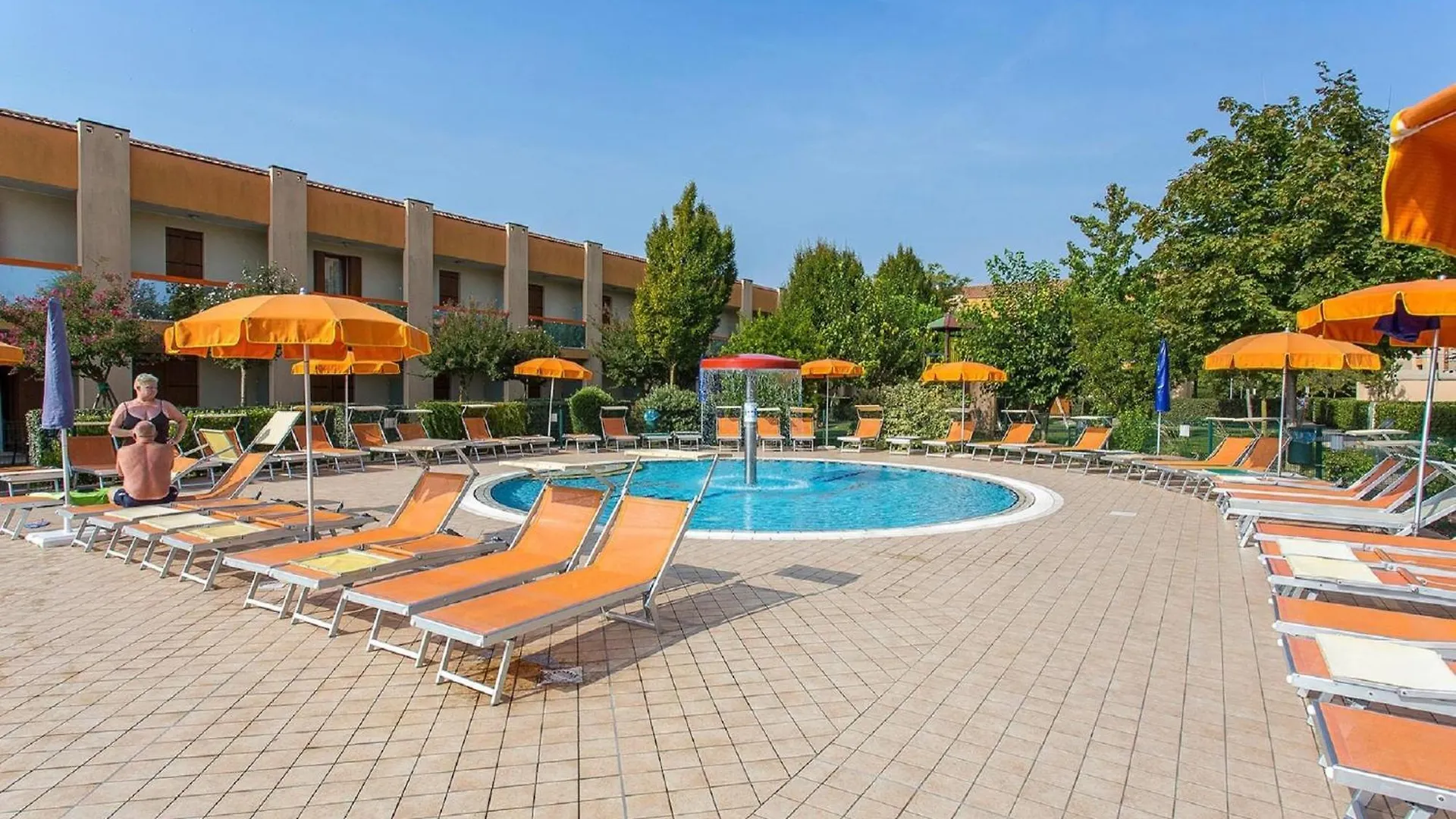 Spacious Apartment In Caorle With Shared Pool La Fagiana